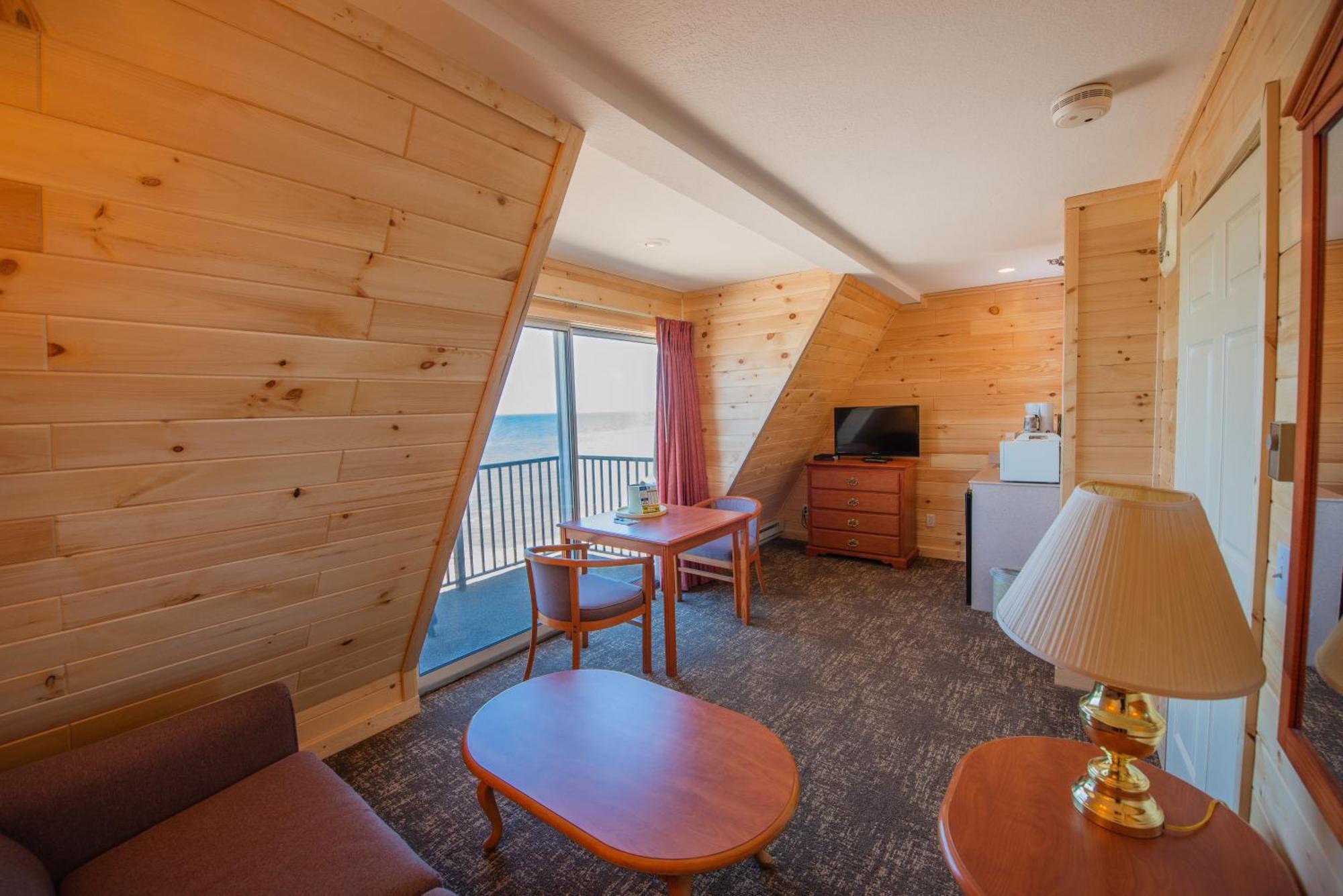 Quality Inn & Suites Mackinaw City Beachfront Dış mekan fotoğraf