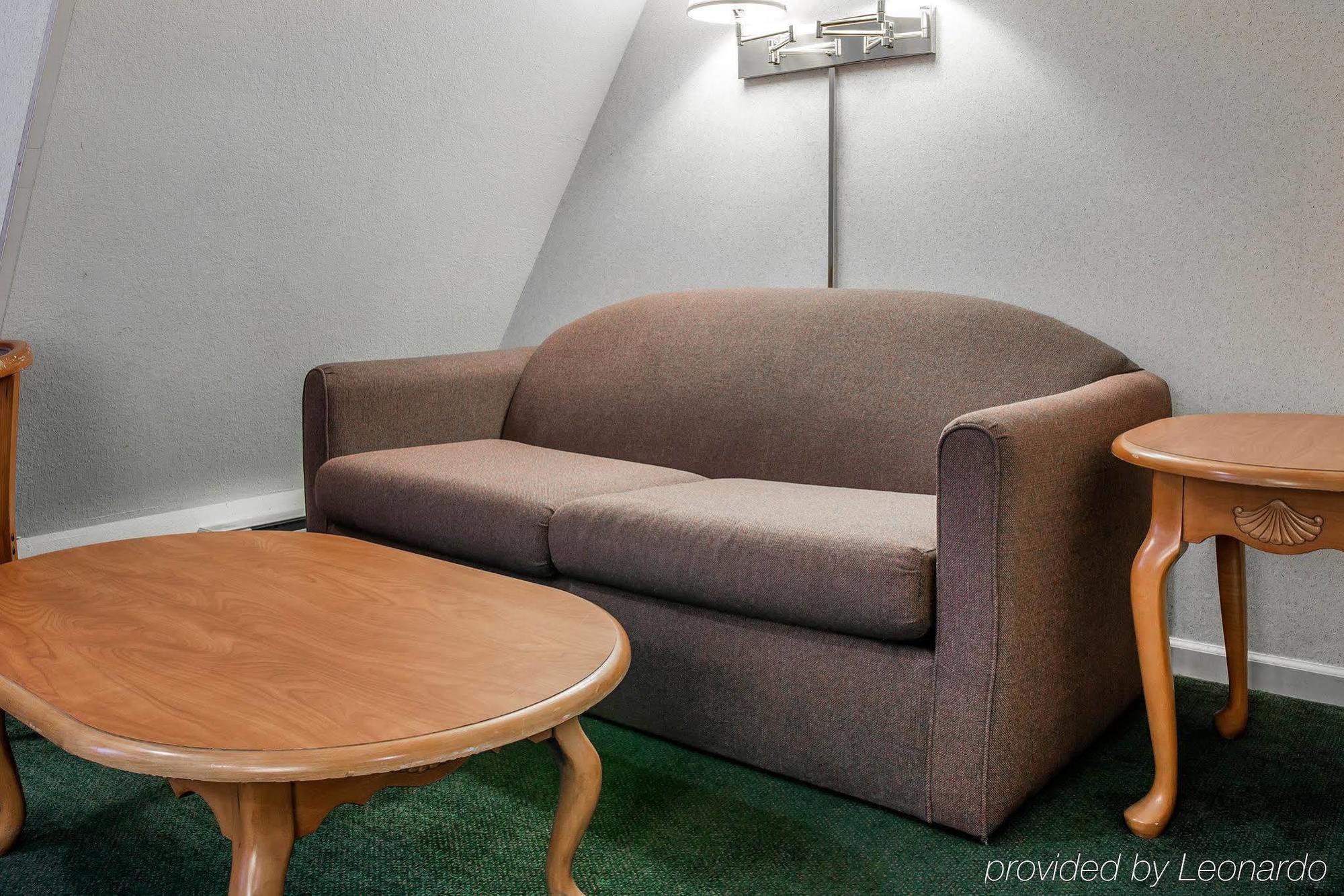 Quality Inn & Suites Mackinaw City Beachfront Dış mekan fotoğraf